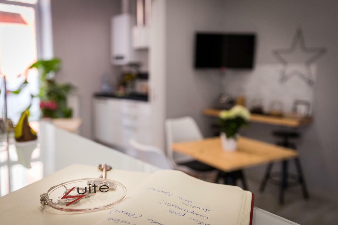 B&B I Maestri Napoli Ngoại thất bức ảnh