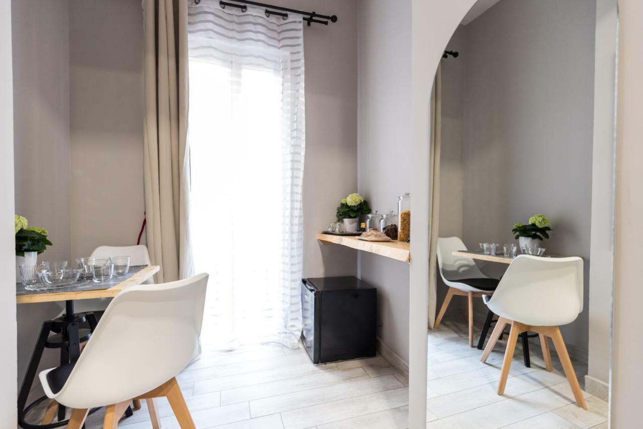 B&B I Maestri Napoli Ngoại thất bức ảnh